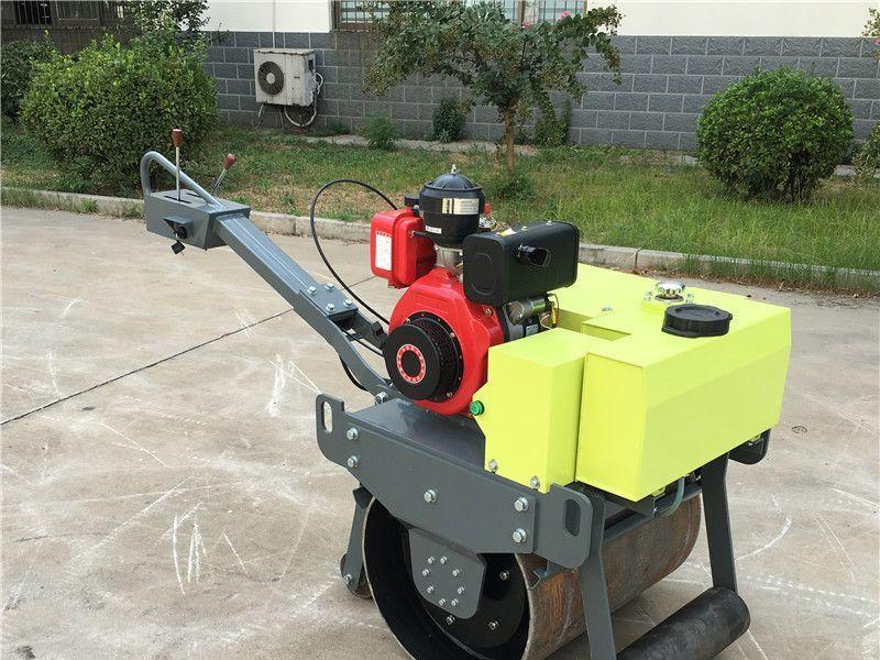 操作手扶式壓路機新機，須做到“三個到位