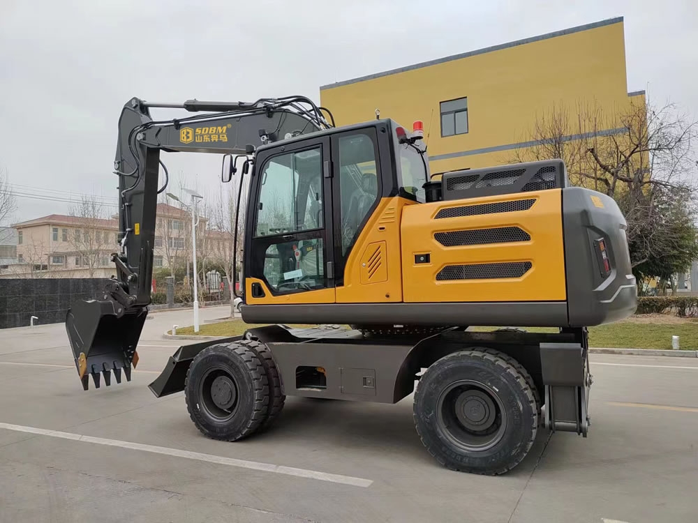 輪胎式中型挖掘機BMPC150